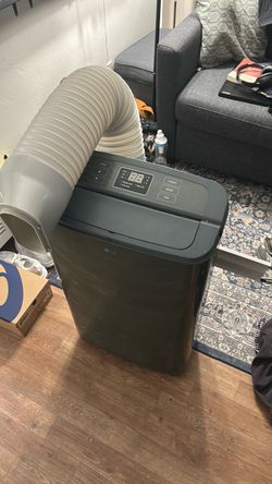 LG 12000 BTU AC (not running)