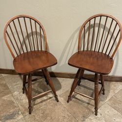2 Bar Stool Chairs Counter Height - Made In Canada