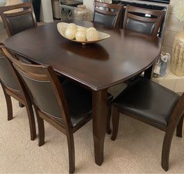 Dining Table Set