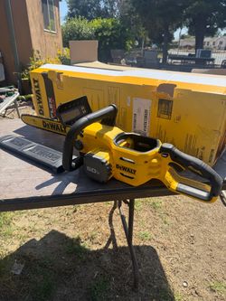 Dewalt 60v Flexvolt 18inch Chainsaw TOOL ONLY