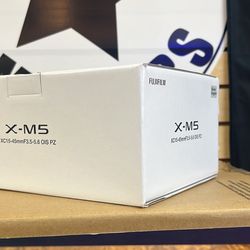 Fujifilm X-M5 With 15-45mm Lens 