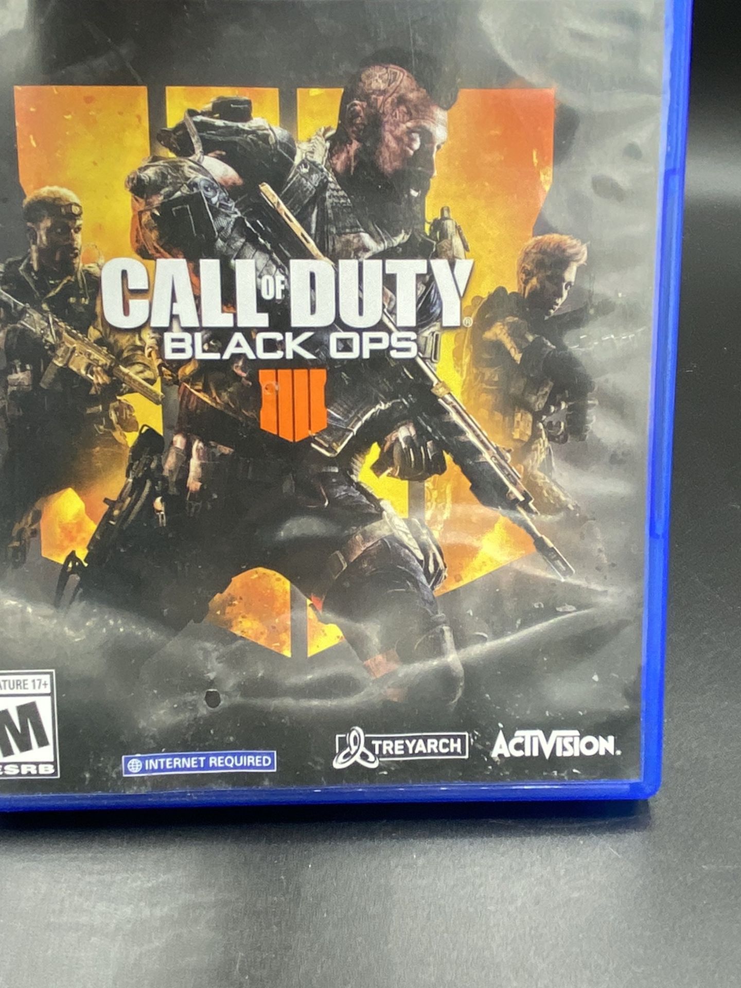 Unsealed Very Good Condition PS4 Call of Duty Black Ops 4 - Game & Case