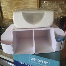 Wipe warmer and organizer