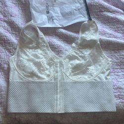 New  Bra  Hides Love Handels 