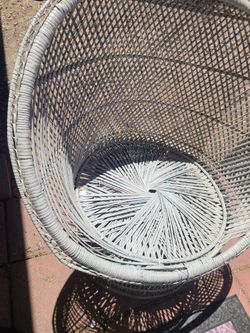Old Wicker Chair Rattan Peacock Egg
