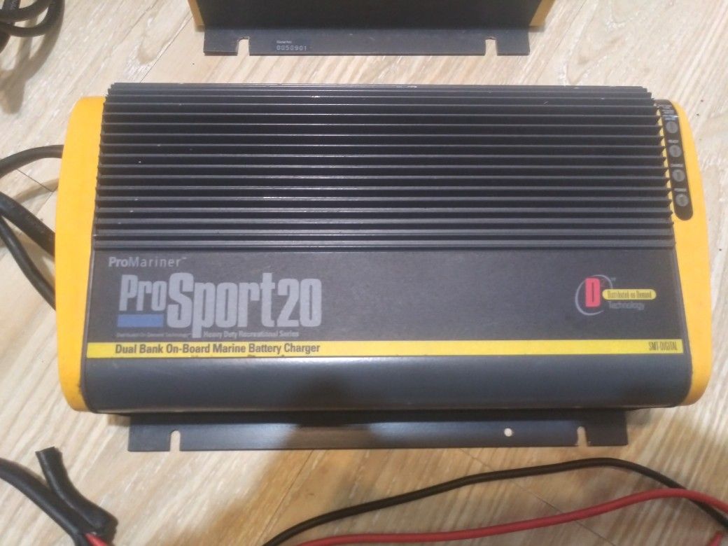 ProSport 12 & A ProSport 20 Heavy Duty Marine Battery Chargers For Sale ...