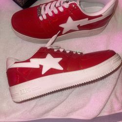 A Bathing Ape “Bape Sta Low” ( Patent Red )
