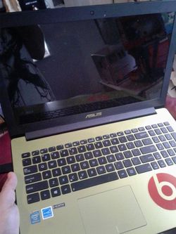 Asus notebook x502c in rare green!