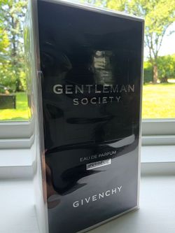 Givenchy Parfume ( Men)