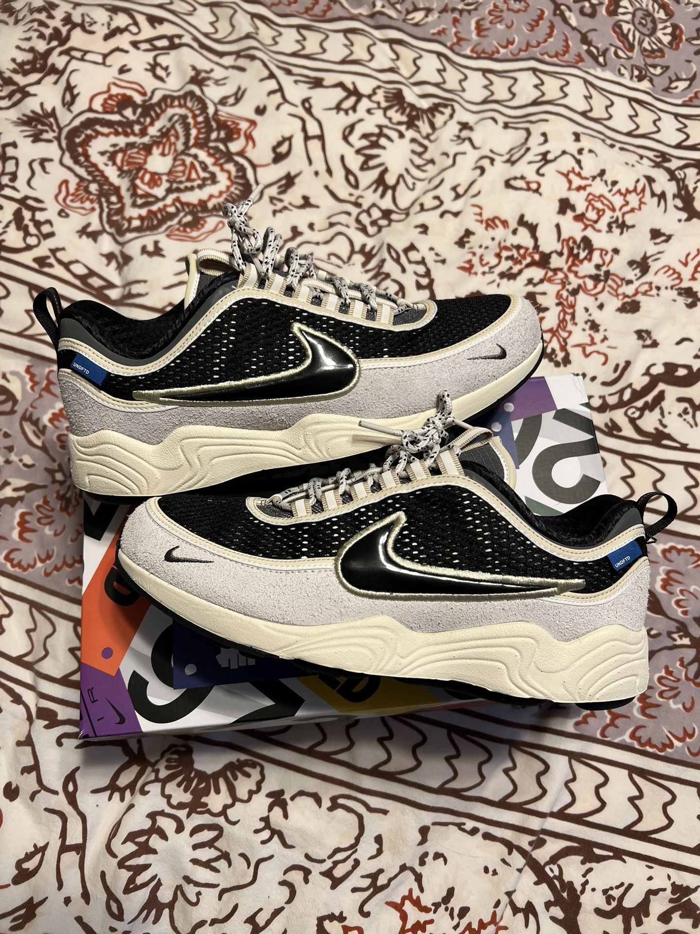 Nike Air Zoom Spiridon size 9