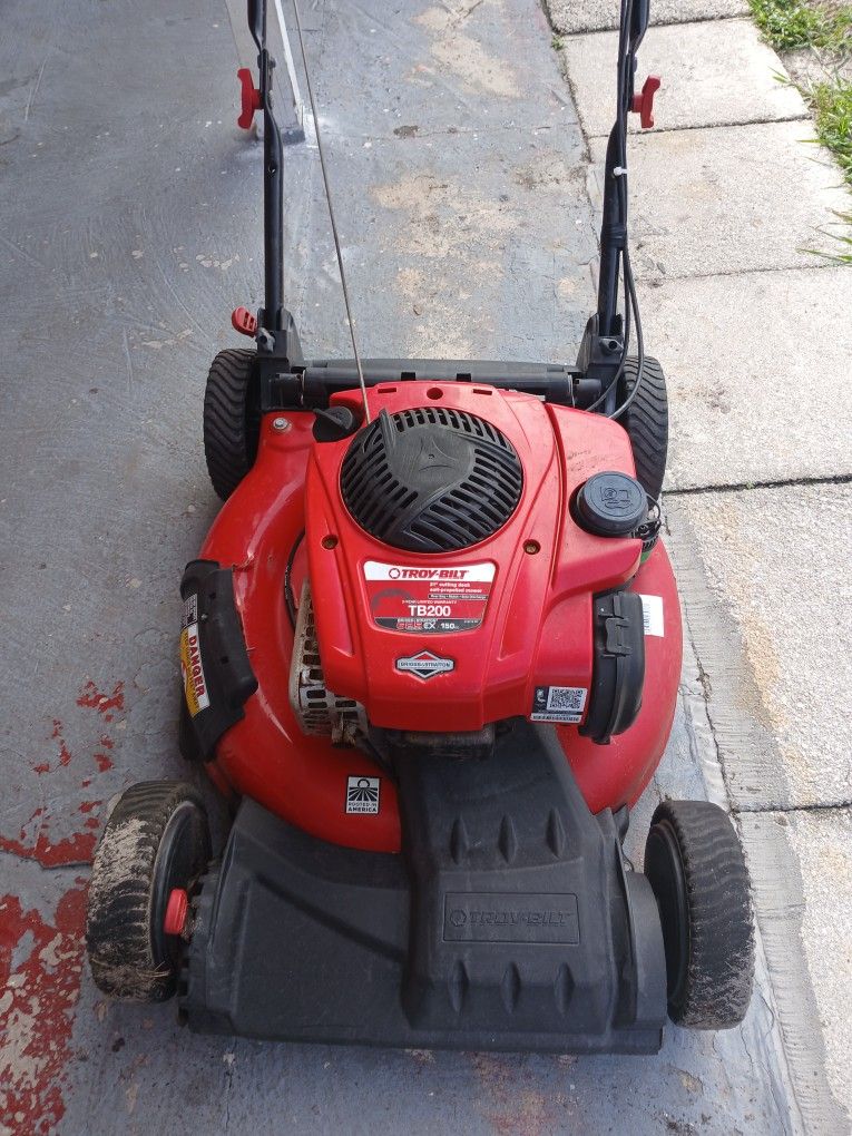 Troybilt 21" TB200  625ex. Self Propelled Mower 