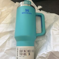 Stanley Quencher H2.0 FlowState 40oz Tumbler AQUA TARGET EXCLUSIVE