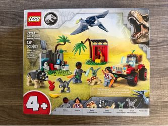 Lego Jurassic Park baby dinosaur rescue center