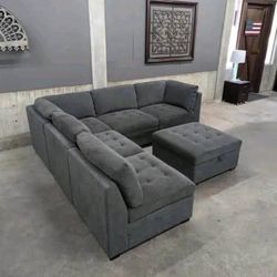 Sectional Couches 