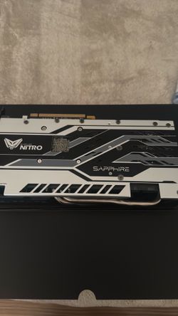 Sapphire Nitro + RADEON RX 580 8GB