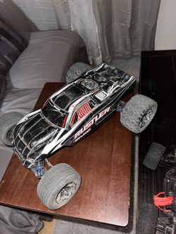Traxxas rustler
