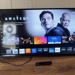  43-inch Full HD (1080p) Smart LED TV from Vizio's D-Series