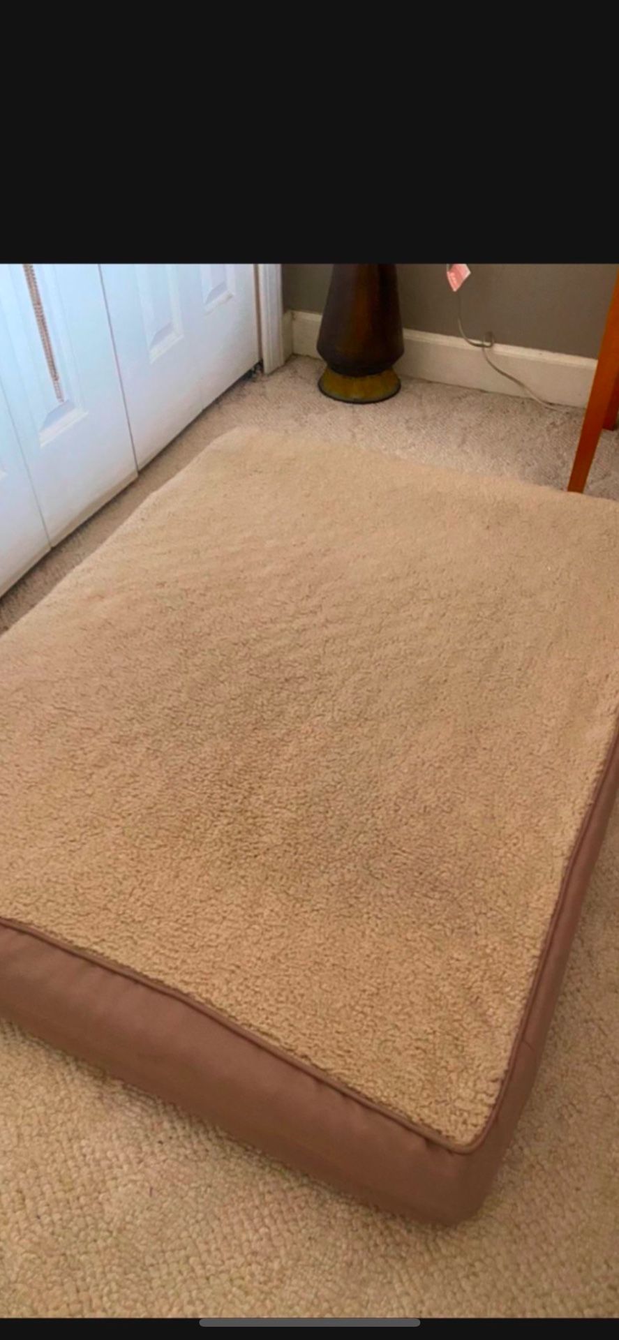 DOG BED