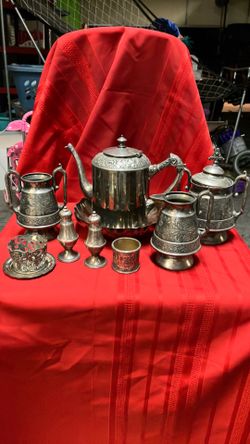Home decor by SilverPlate Co. 10 pc set