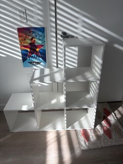 Bookshelf