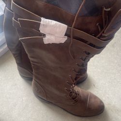 Boots Size 8.5