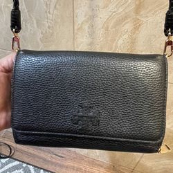 Crossbody Wallet 