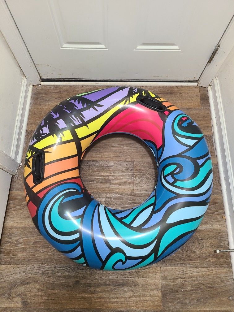 Set Of 2 Pool Floaties/tubes For Sale!