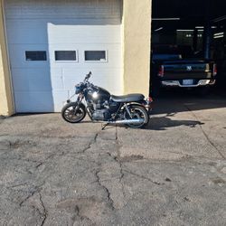 2009 Triumph  Bonneville