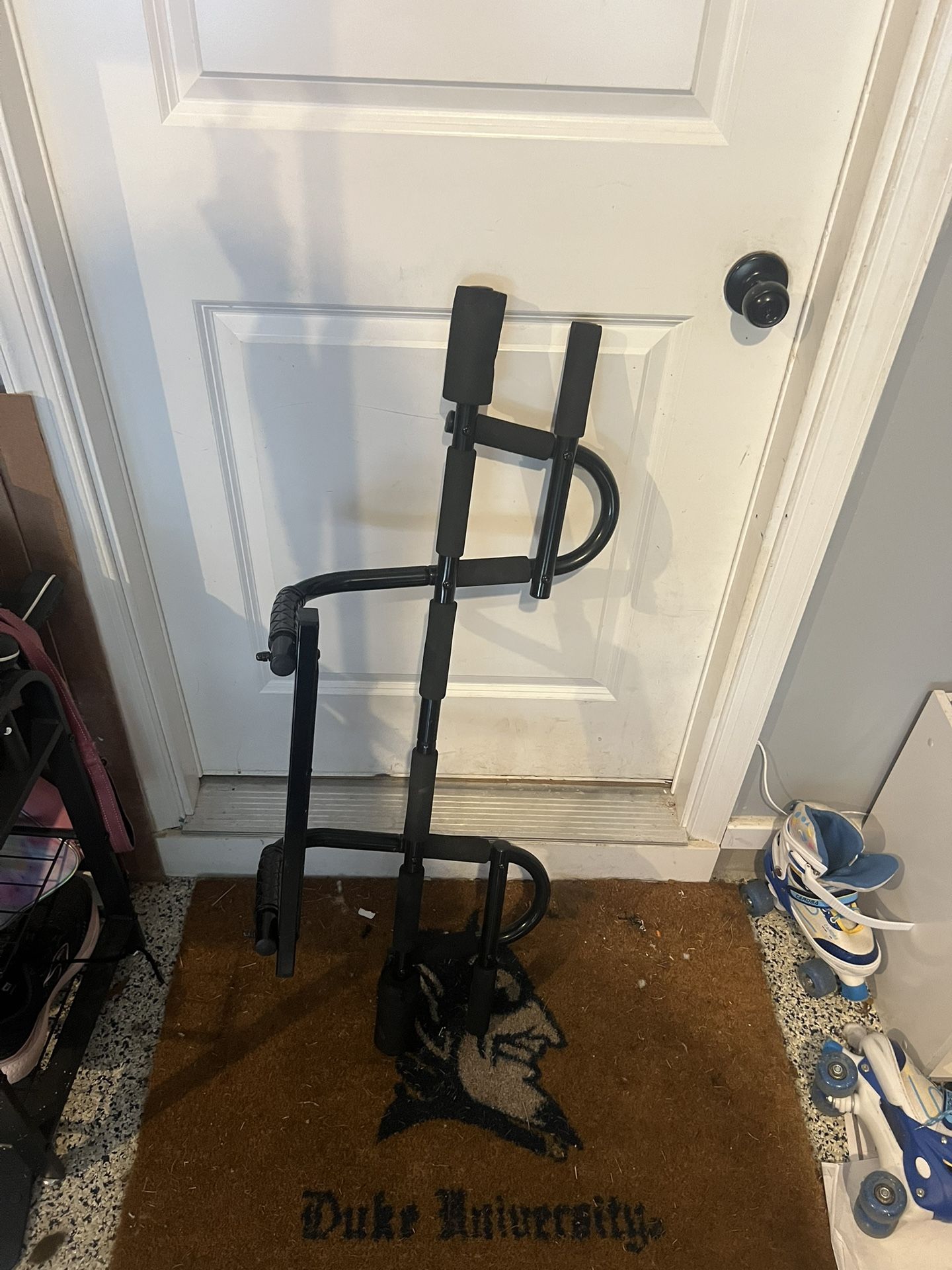 Pull Up Bar