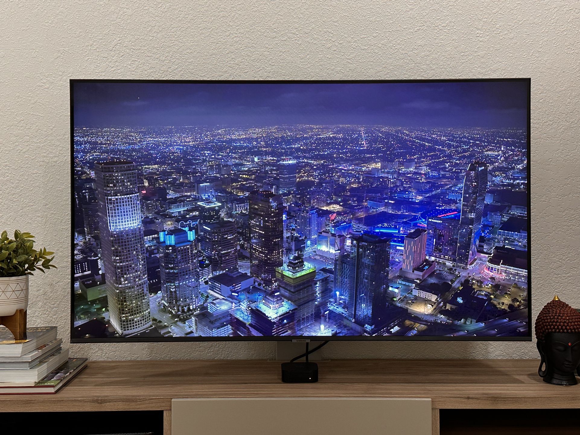 Samsung 4K UHD TV- 50”