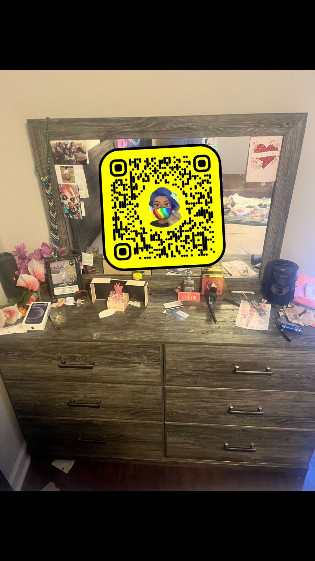 6 Draw Dresser/mirror/night Stand