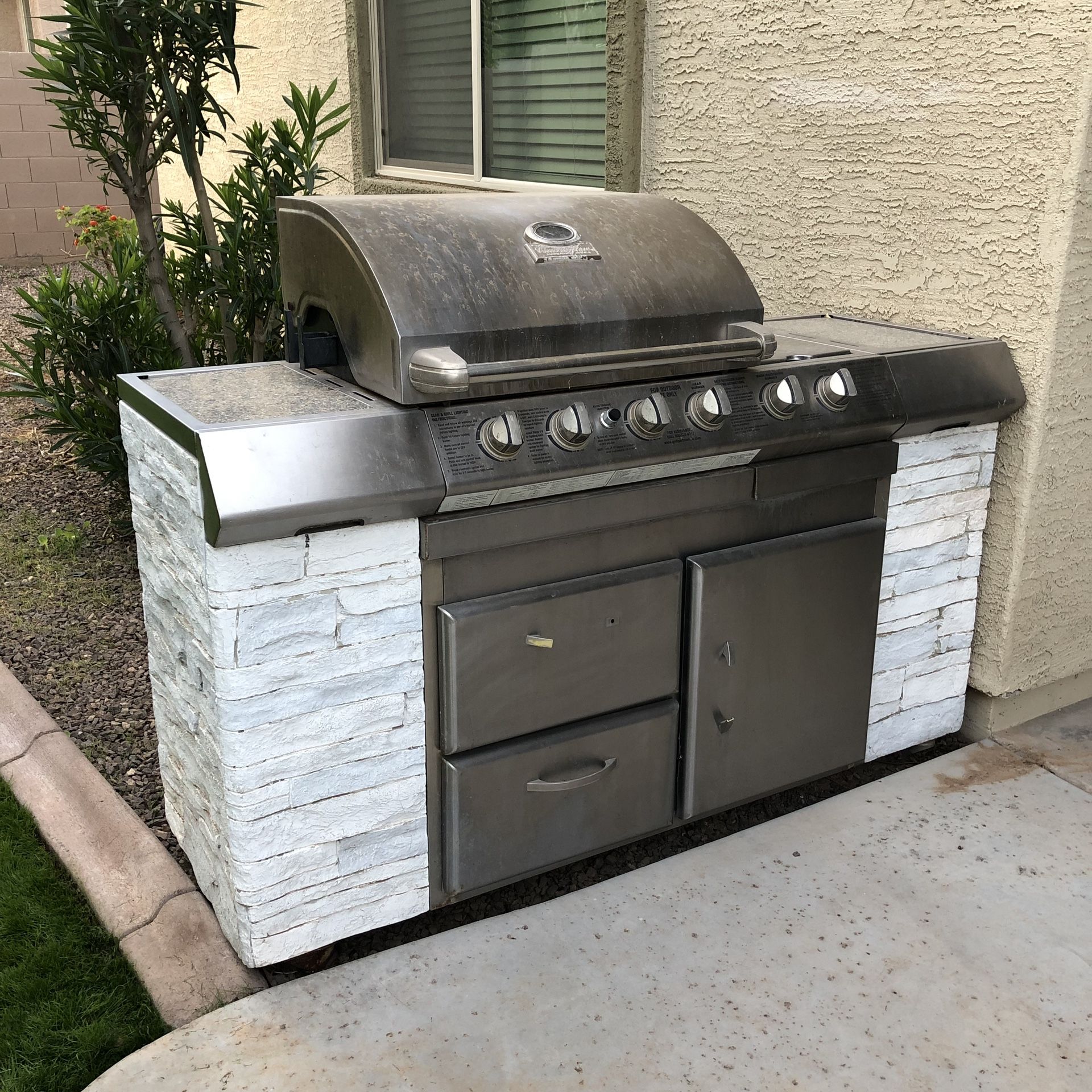 $20 - Charmglow Barbecue Grill (bbq gas grill) for Sale in Gilbert, AZ ...