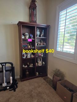 Bookshelf