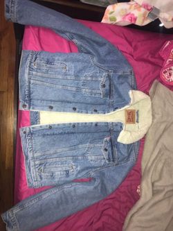Levi’s Sherpa jean jacket XL women