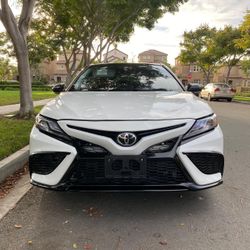Toyota Camry 2021