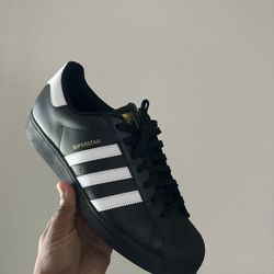 Adidas Superstar (shelltoes)