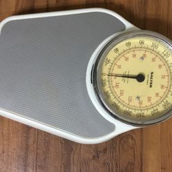 Salter Body Scale