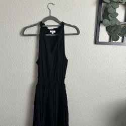 Q+A Black Dress Size Small 