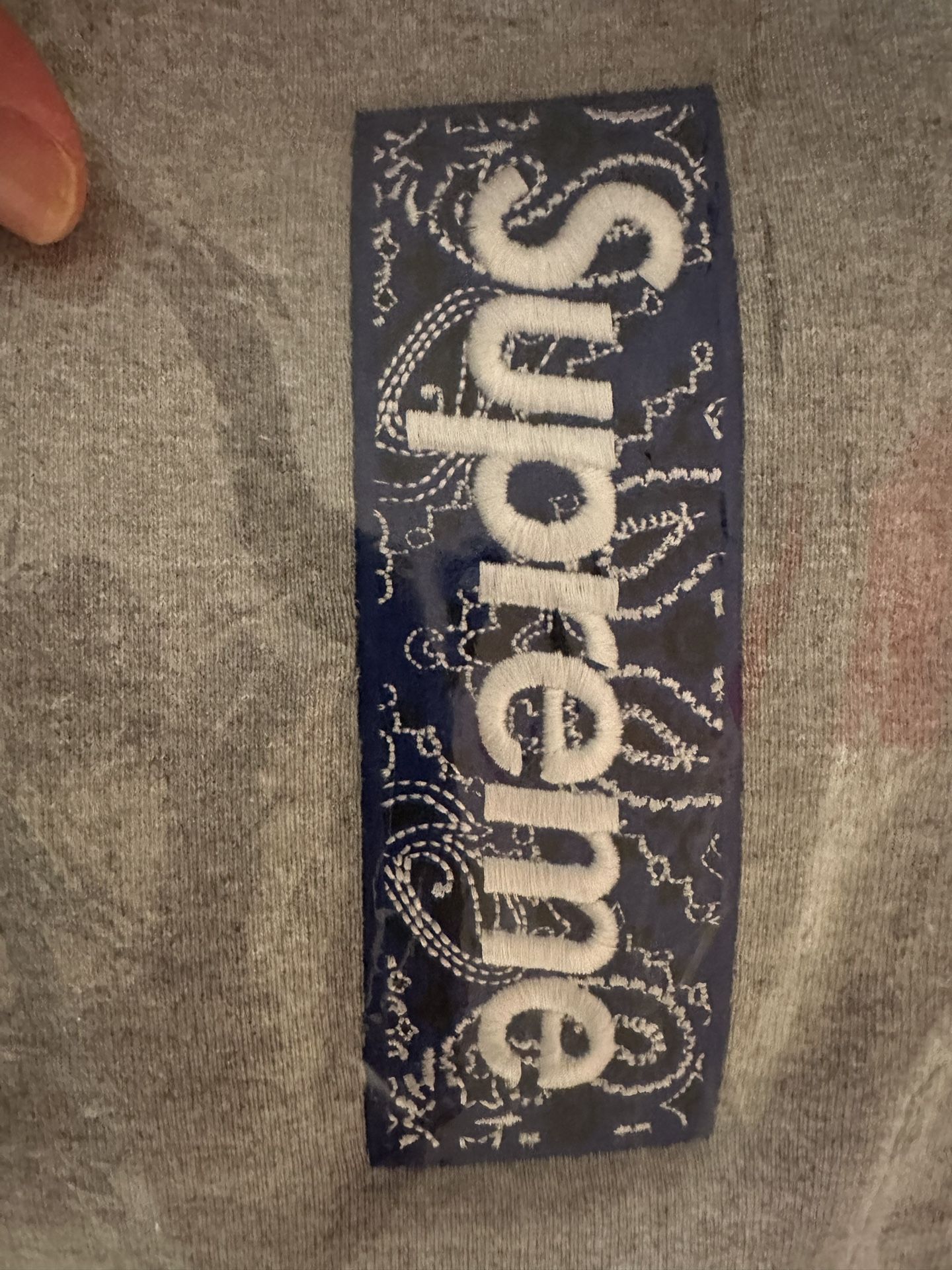 Supreme Bandana Box Logo Hoodie - Medium – EdenClothingCo