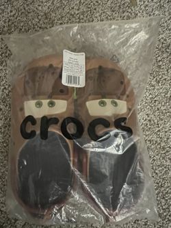 Mater Crocs Size 8mens