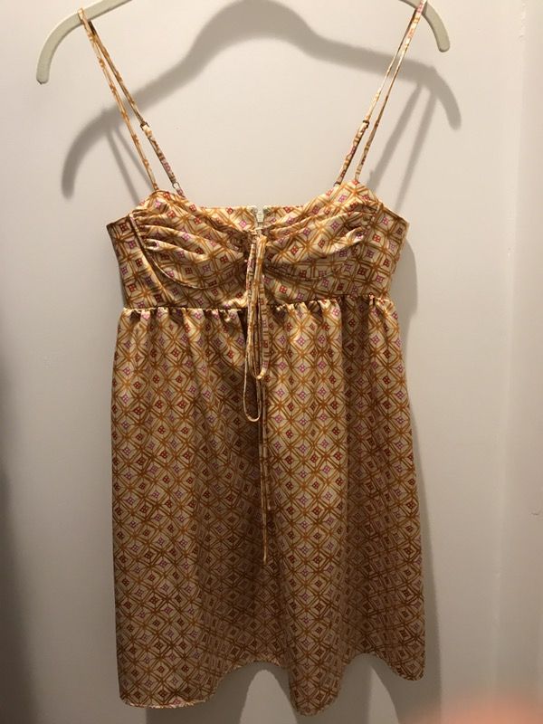 BCBG Cocktail Dress - www.disolcolor.com