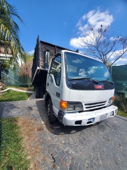 2002 GMC Gasolin DUMPE 142k Millas