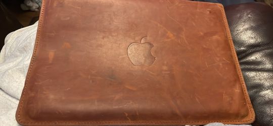 Apple leather laptop holder