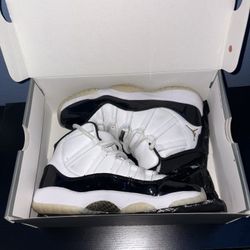 Jordan 11s