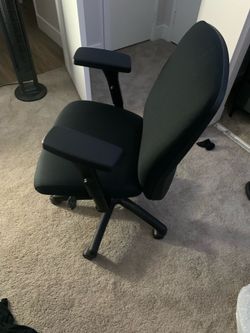 Office Chair (Lg)