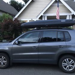 Thule Ascent 1100 Rooftop Cargo Carrier Box + locks keys Yakima
