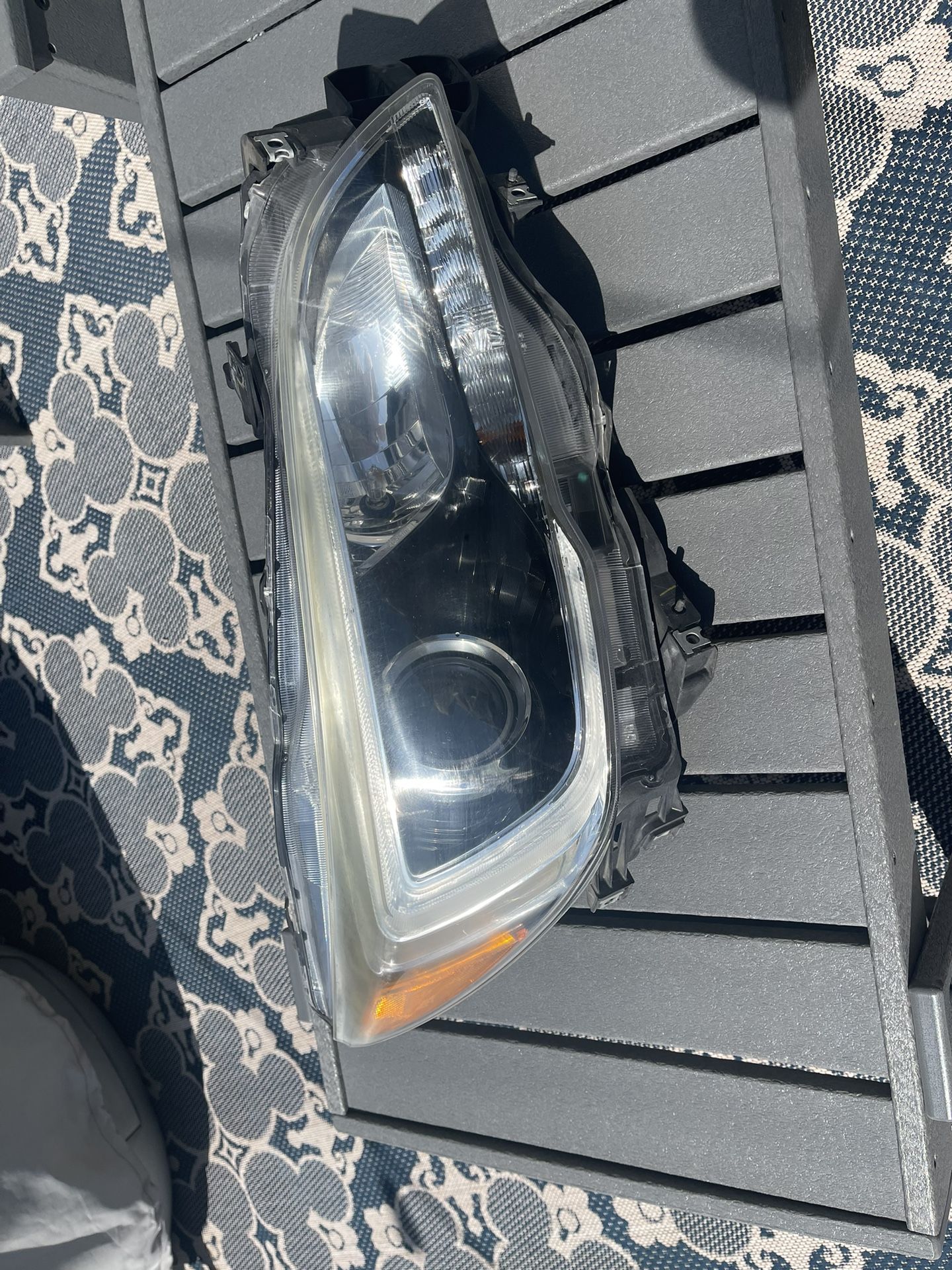 2016 Subaru Headlight