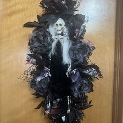 Halloween Skeleton Swag