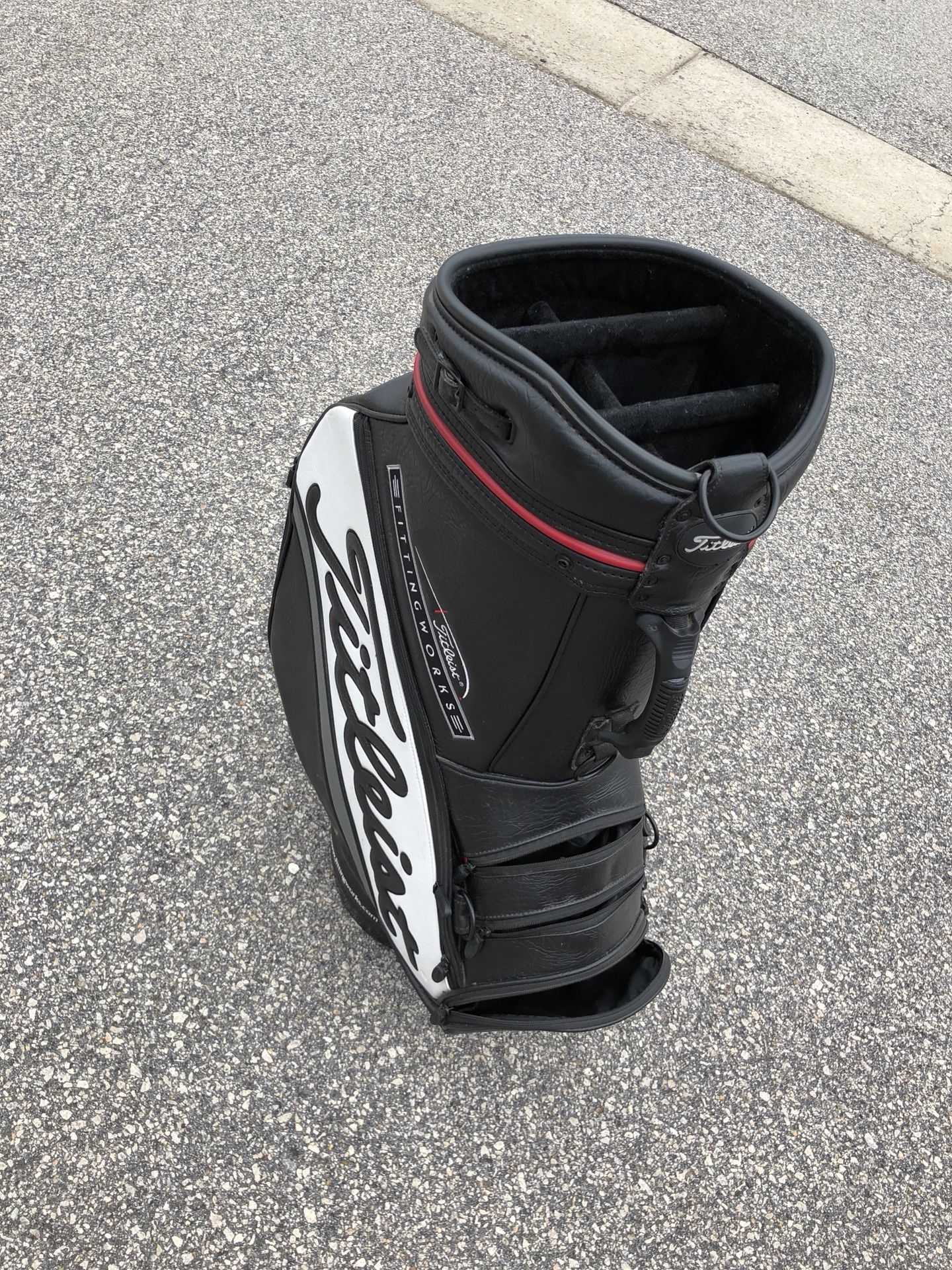 Titleist Fitting Works ゴルフバッグ Titleist 2022 Players 4 Plus Stand Bag | 2nd Swing Golf