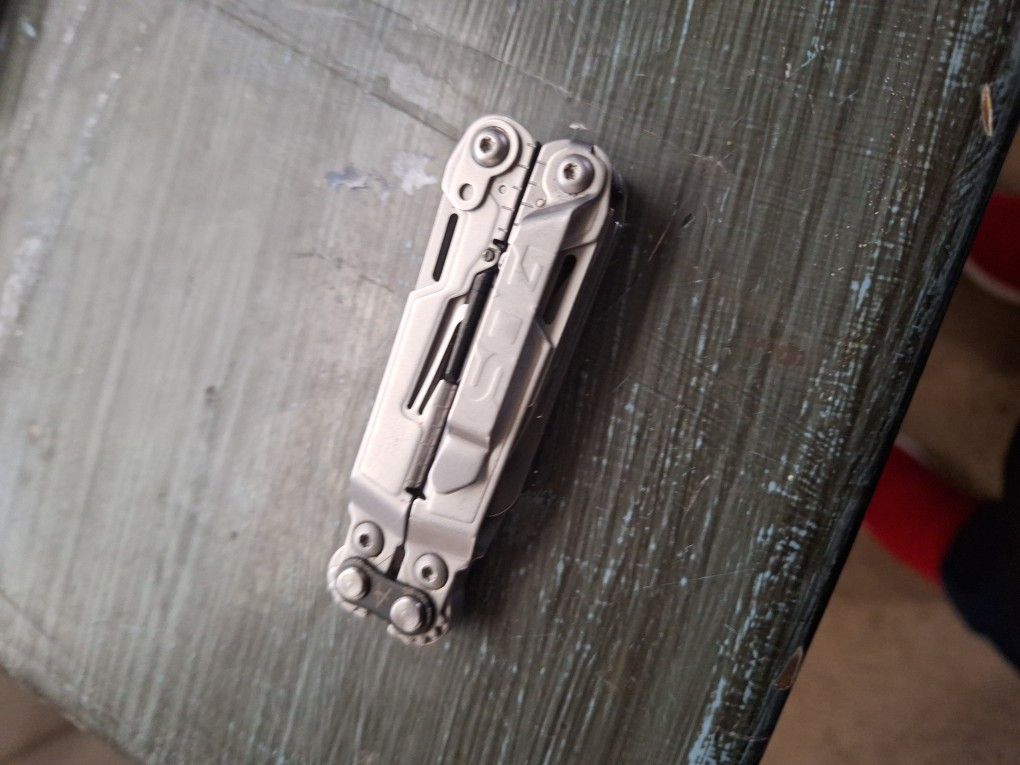 Sog Power Tool 